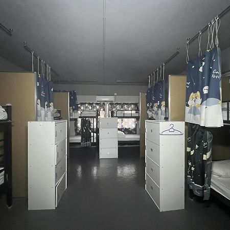 Makotel Hostel อิโปห์ ภายนอก รูปภาพ
