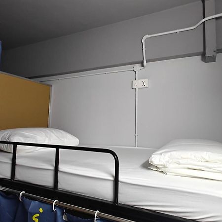 Makotel Hostel อิโปห์ ภายนอก รูปภาพ